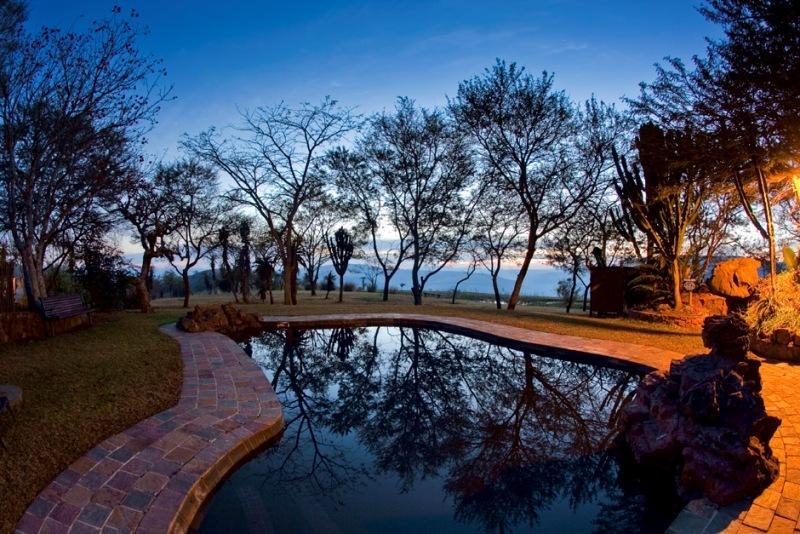 Gwahumbe Game & Spa Mid Illovo ภายนอก รูปภาพ