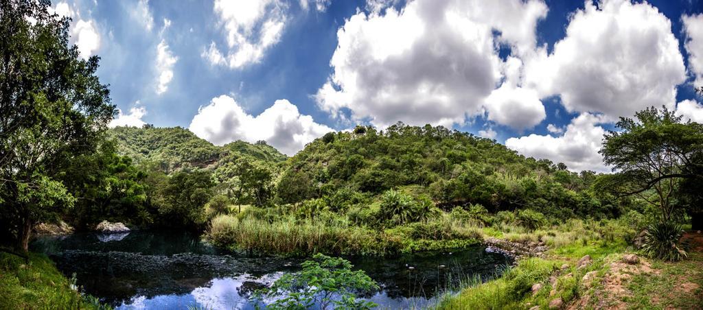 Gwahumbe Game & Spa Mid Illovo ภายนอก รูปภาพ
